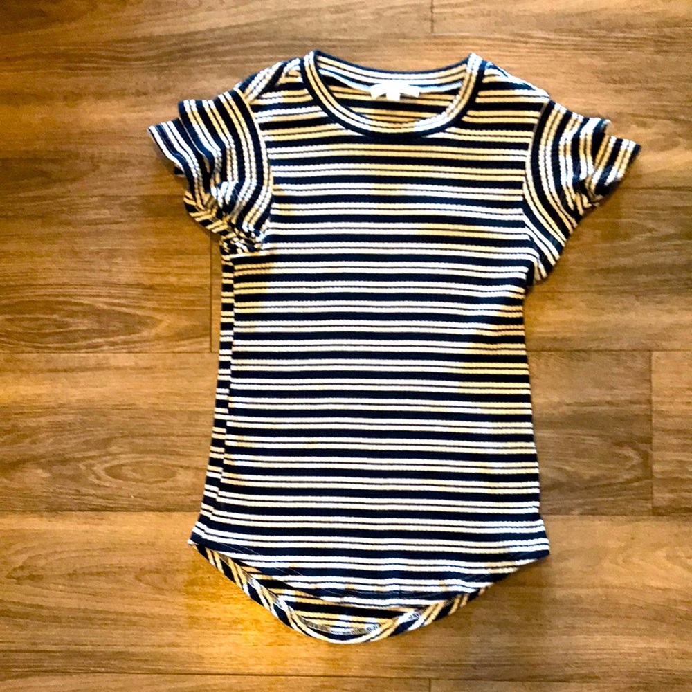 Navy and cream ribbed tee with flutter sleeves